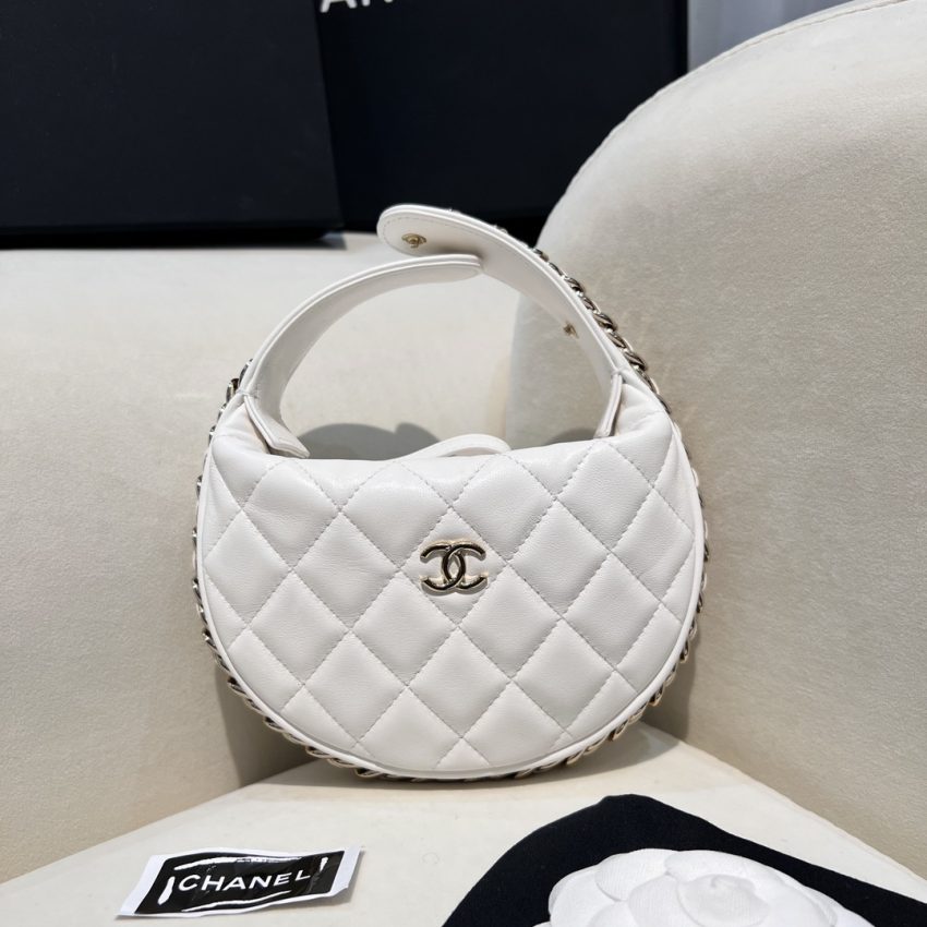 49650_g6 CHANEL 23c Pouch White - chanel pouch white replica detail 6