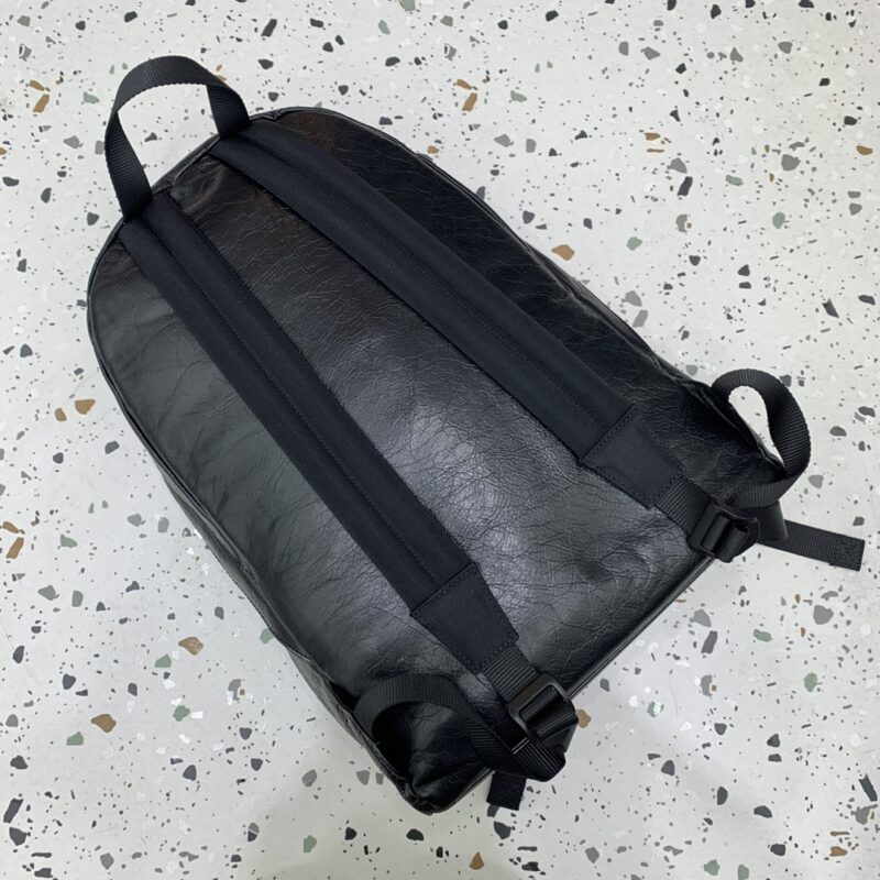 balenciaga-backpack-full-black-gallery-1
