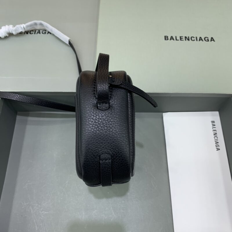 balenciaga-camera-bag-gallery-1