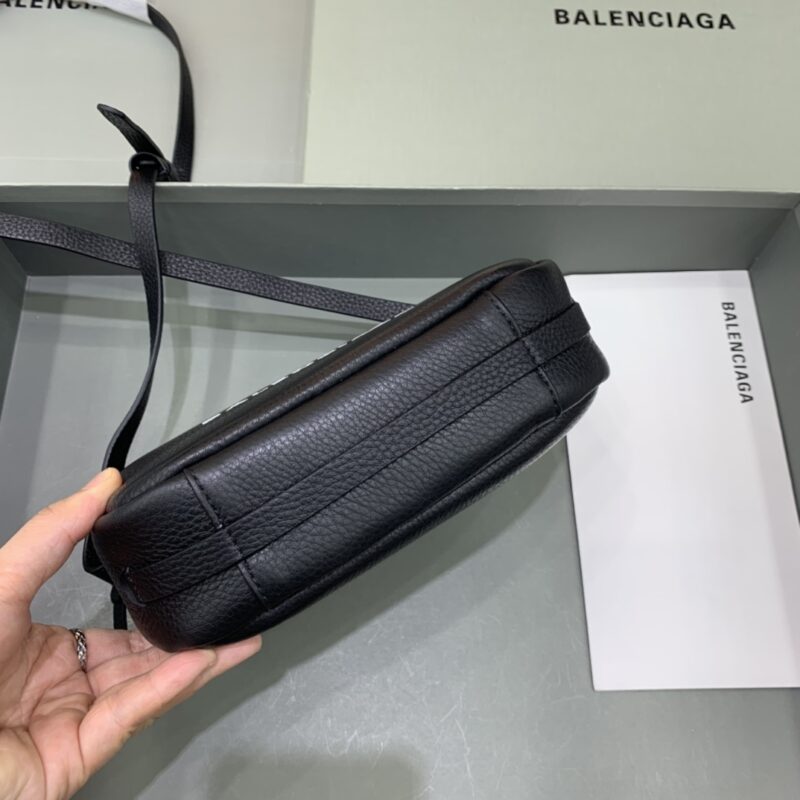 balenciaga-camera-bag-gallery-4