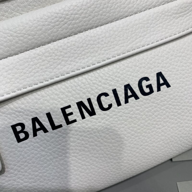 balenciaga-everyday-bag-white-gallery-2