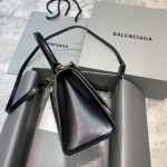 balenciaga-hourglass-black-gallery-2