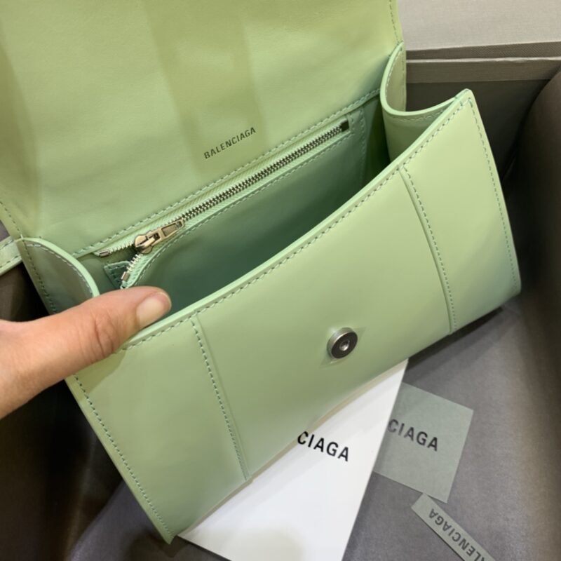 balenciaga-hourglass-green-gallery-6