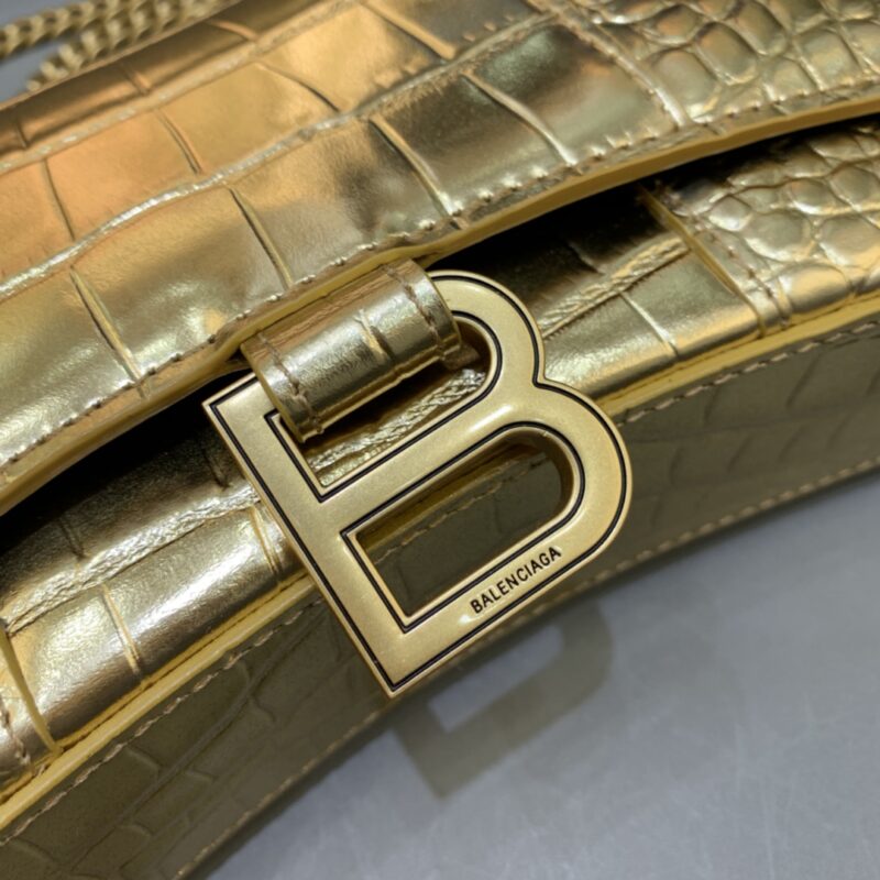 balenciaga-hourglass-on-chain-gold-gallery-3