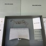 balenciaga-hourglass-on-chain-shine-silver-gallery-1