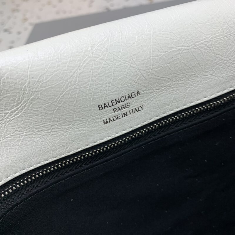 balenciaga-large-bb-white-gallery-5