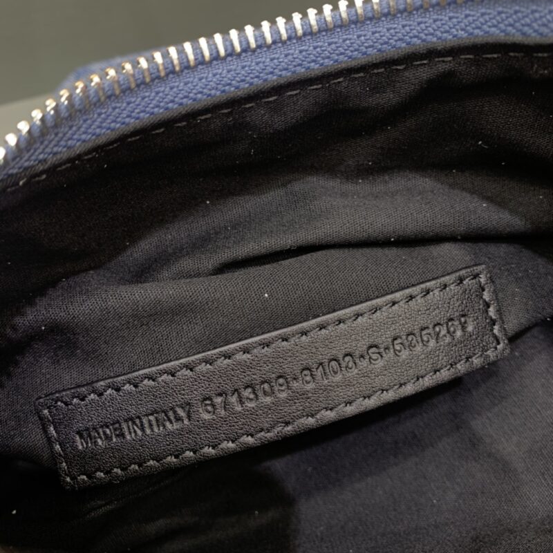 balenciaga-le-cagole-denim-gallery-4