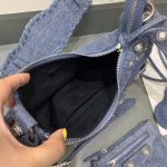 balenciaga-le-cagole-denim-gallery-6