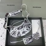 balenciaga-le-cagole-graffiti-white-gallery-2