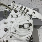 balenciaga-le-cagole-white-gallery-1