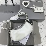 balenciaga-le-cagole-white-gallery-7