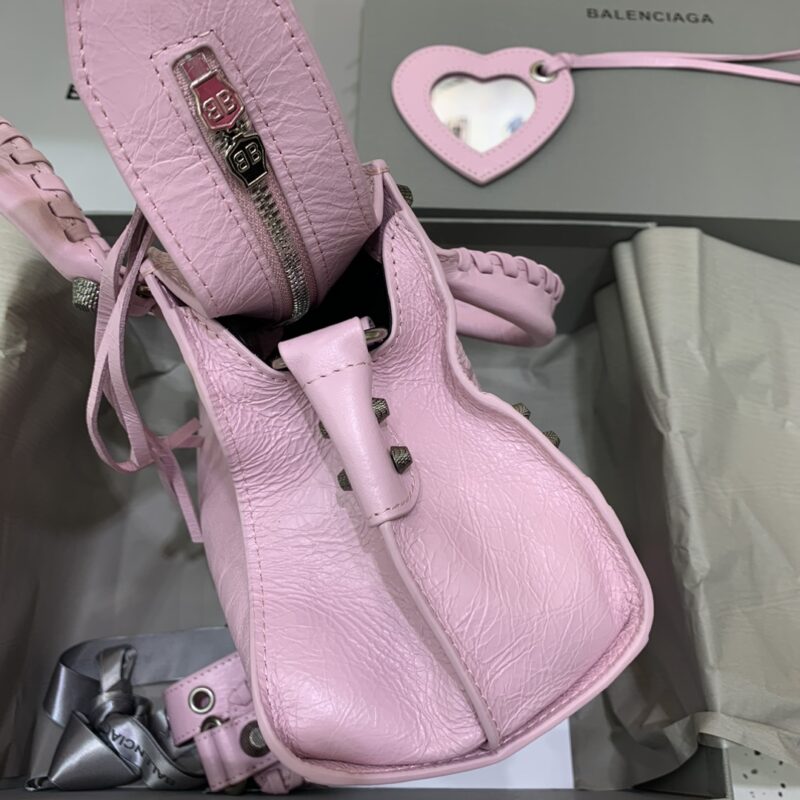 balenciaga-le-city-pink-gallery-3