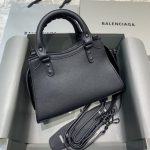 balenciaga-neo-classic-city-black-gallery-1