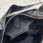 balenciaga-superbusy-large-black-gallery-4