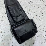 balenciaga-superbusy-small-black-gallery-7