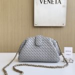 Bottega Veneta Lauren 1980 Basalt - View 2 | Intrecciato Detail