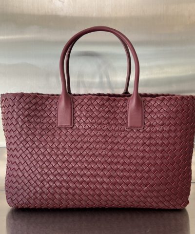 Bottega Veneta Cabat Tote Red Detail 2 - Intrecciato Replica