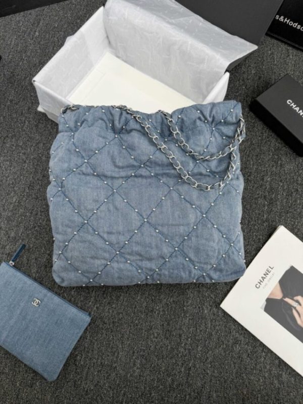 Chanel 22 Medium Bag Midnight Blue