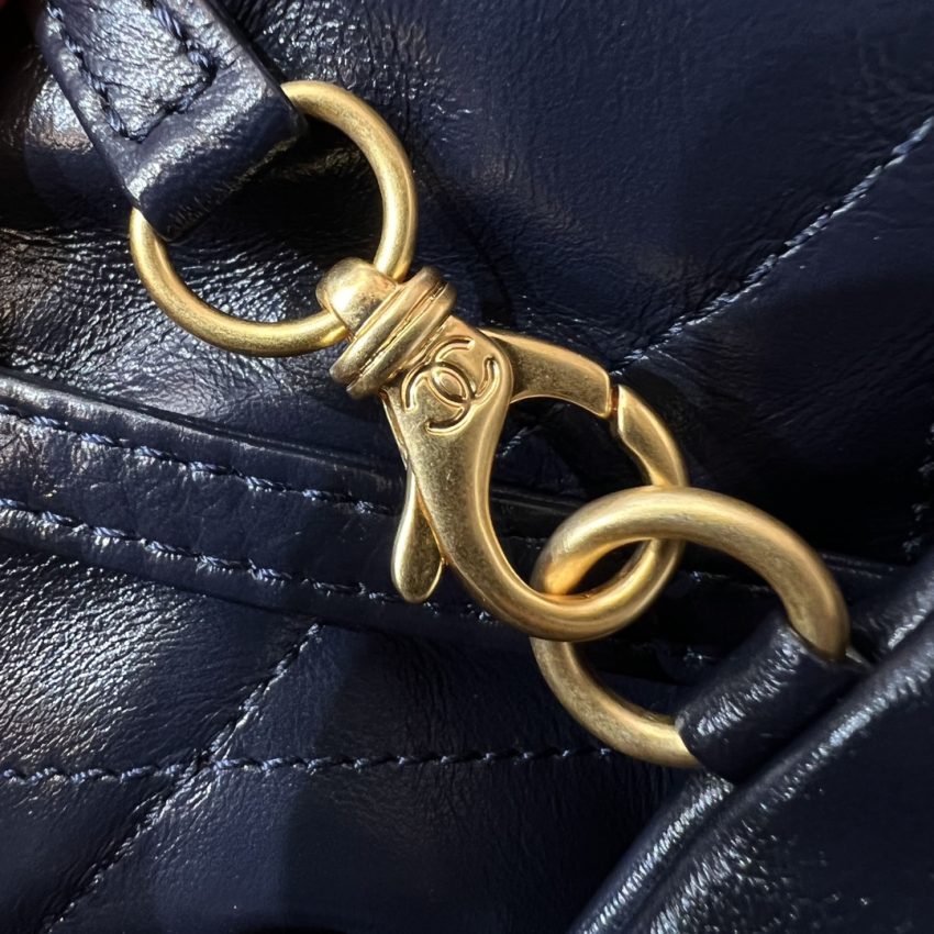 chanel-22-small-handbag-dark-blue-gallery-8
