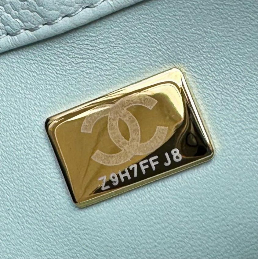 chanel-23p-love-flip-bag-gallery-6 CHANEL 23P Love Flip Bag - chanel flap bag dupe detail 10