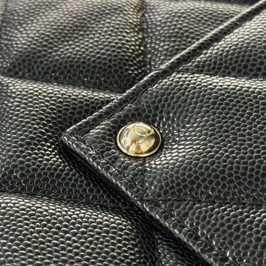 chanel-24c-airport-bags-black-gallery-8