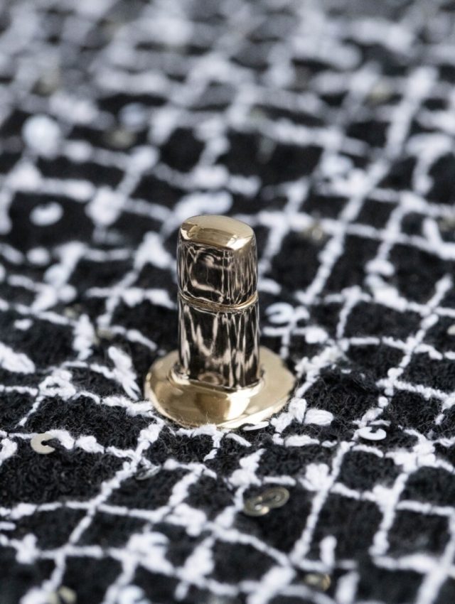 chanel-24p-tweed-black-and-white-gallery-5 CHANEL 24p Tweed Black and White - chanel tweed crossbody dupe detail 8