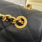 galeria-de-mochilas-camélia-chanel-2