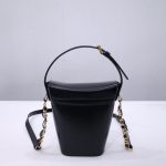 dior-30-montaigne-amber-chain-black-gallery-3