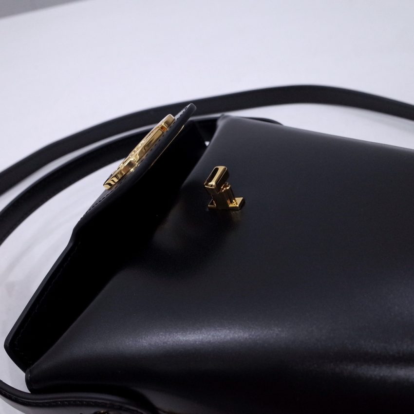 dior-30-montaigne-amber-chain-black-gallery-5