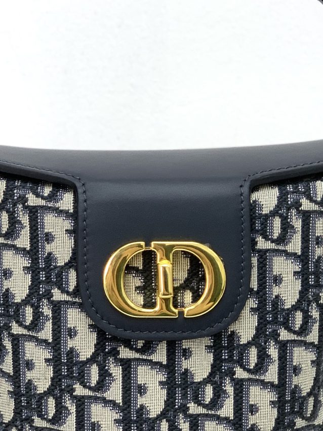 dior-30-montaigne-amber-chain-gallery-2