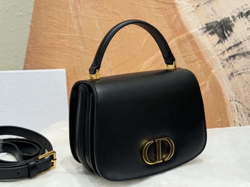 dior-30-montaigne-avenue-top-handle-black-gallery-3