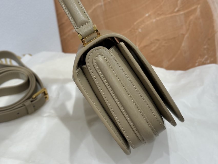 dior-30-montaigne-avenue-top-handle-brown-gallery-7