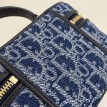 dior-30-montaigne-vanity-denim-blue-gallery-8