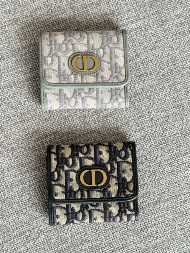 dior-30-montaigne-wallet-gallery-10