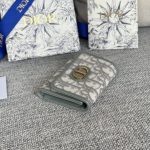 dior-30-montaigne-wallet-gallery-9