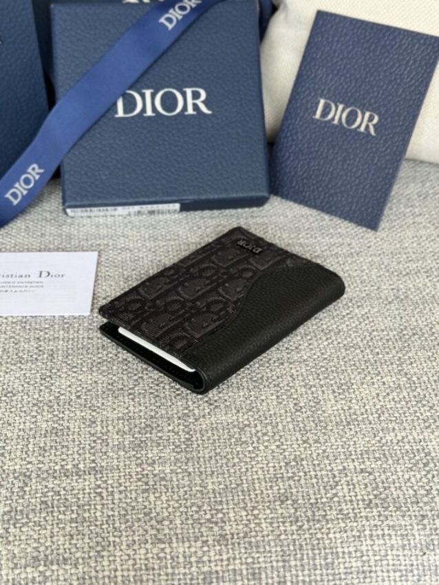 dior-bi-fold-card-holder-oblique-black-gallery-2