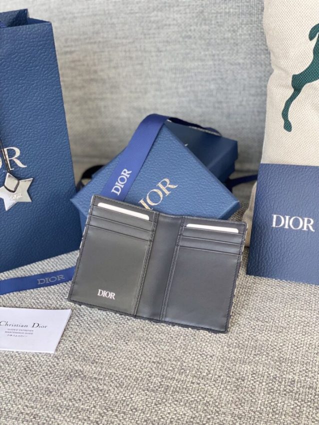 dior-bi-fold-card-holder-oblique-white-gallery-5