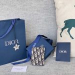 dior-bi-fold-card-holder-oblique-white-gallery-9