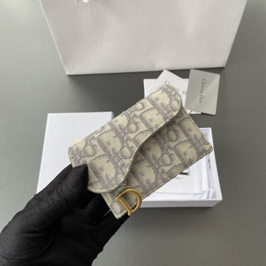 dior-bloom-card-holder-beige-gallery-1