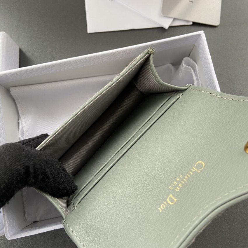 dior-bloom-card-holder-beige-gallery-3