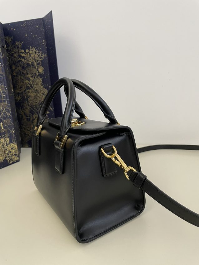 dior-boston-black-gallery-2