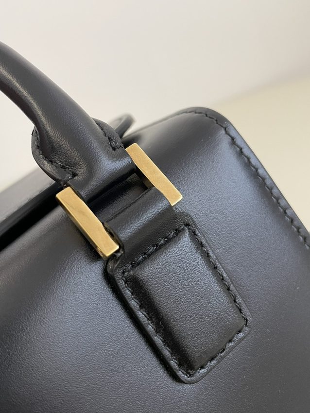 dior-boston-black-gallery-4