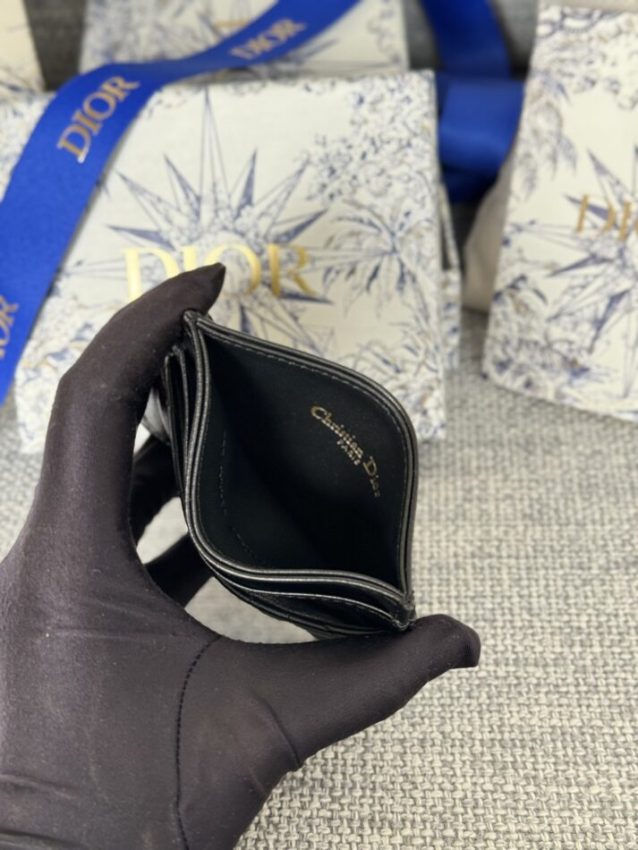 dior-card-holder-all-colors-gallery-3