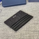 dior-card-holder-black-man-gallery-6