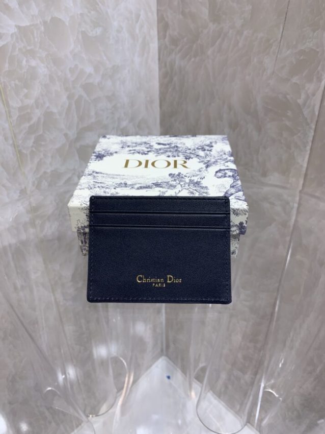 dior-card-holder-cd-gallery-1