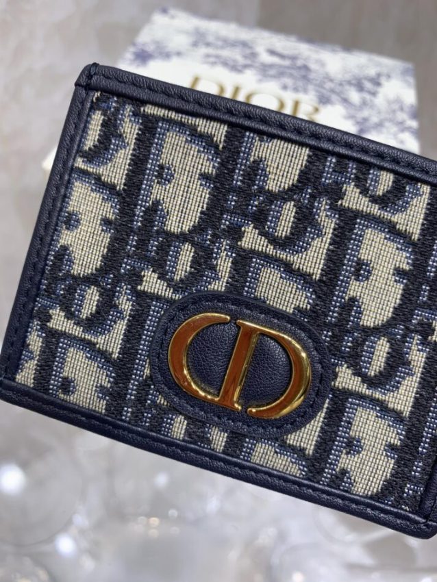 dior-card-holder-cd-gallery-4