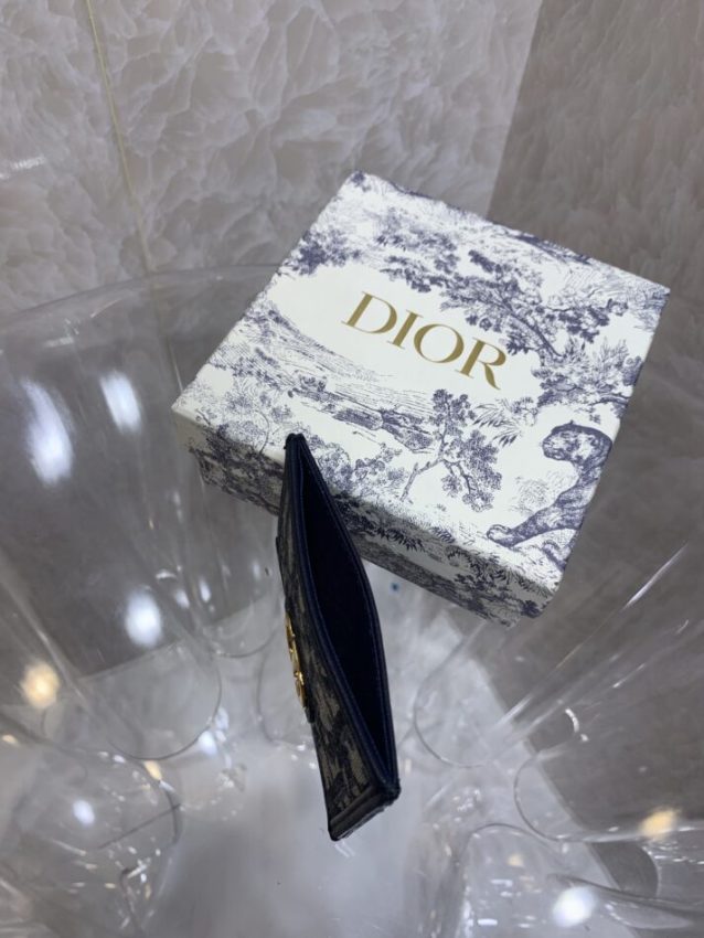 dior-card-holder-cd-gallery-6