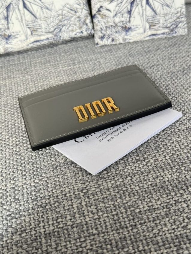 dior-d-fence-card-holder-gallery-4