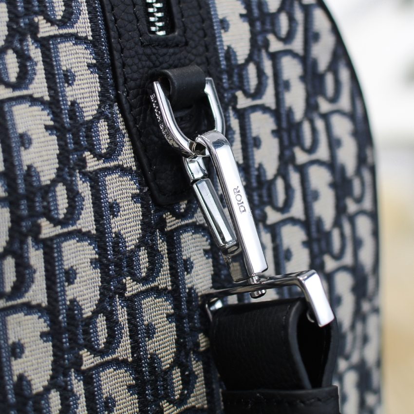 dior-duffle-travel-bag-gallery-1