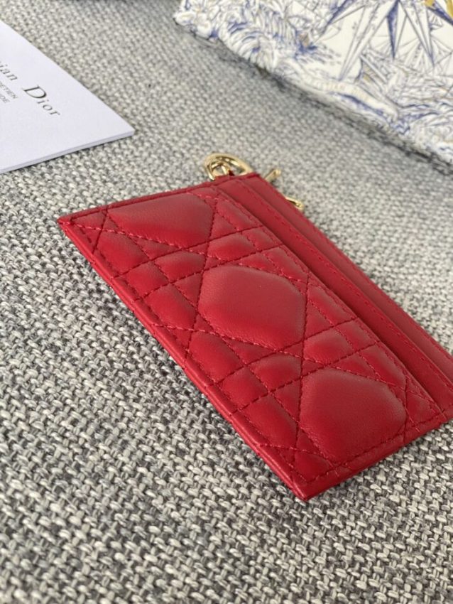 dior-freesia-card-holder-gallery-4